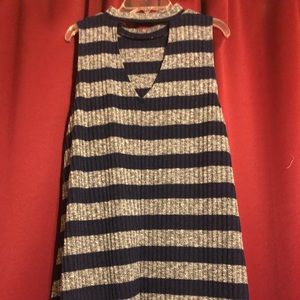 Long turtleneck knitted shirt